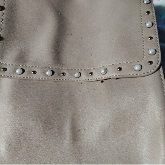 Backpack purse with embellishments - Picture 3 of 6